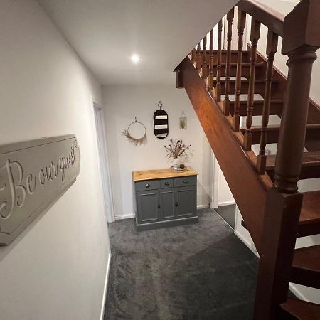 House Sleeps 8. 2Bedrooms & Sofa Beds In Sitting Room Bath Luaran gambar