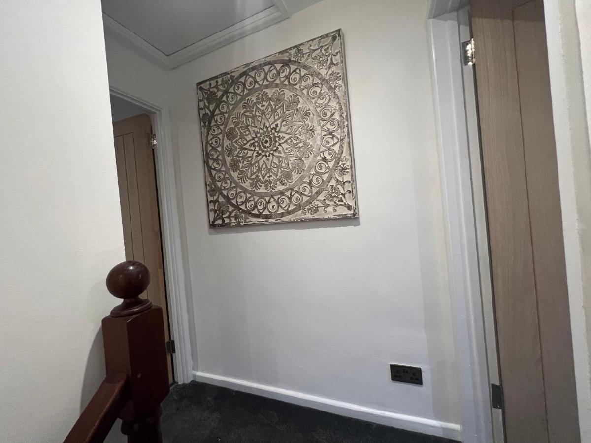 House Sleeps 8. 2Bedrooms & Sofa Beds In Sitting Room Bath Luaran gambar